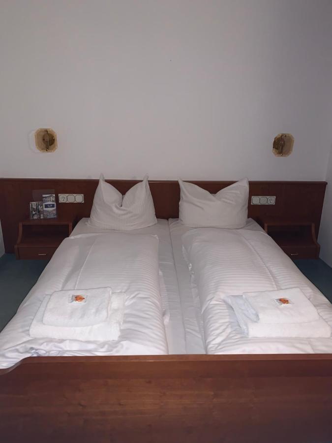 Hotel Hofgarten 巴特布考 外观 照片