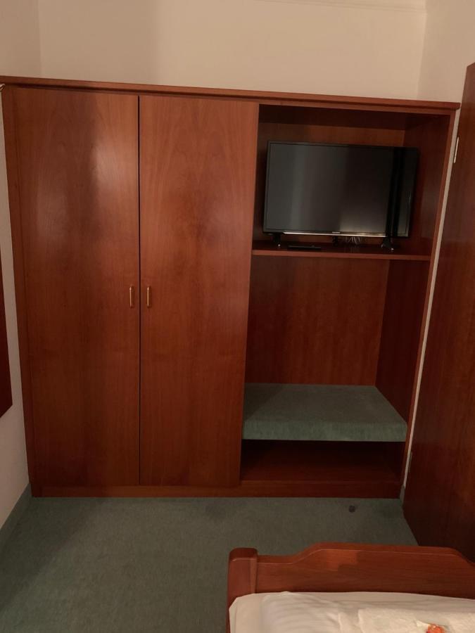 Hotel Hofgarten 巴特布考 外观 照片